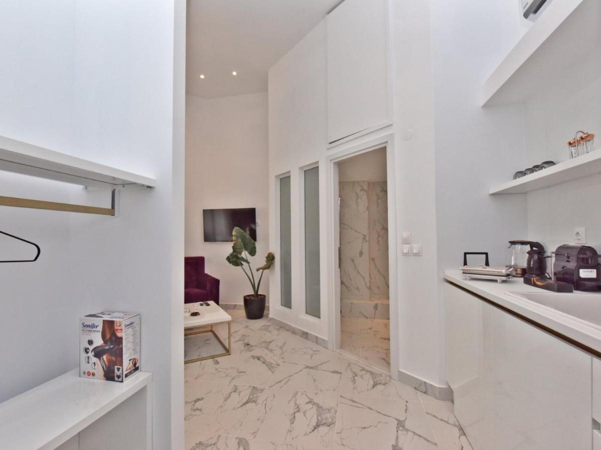 4 Elements Seaside Luxury Suites By Rentalspro Services Nea Moudania Halkidiki Exterior foto